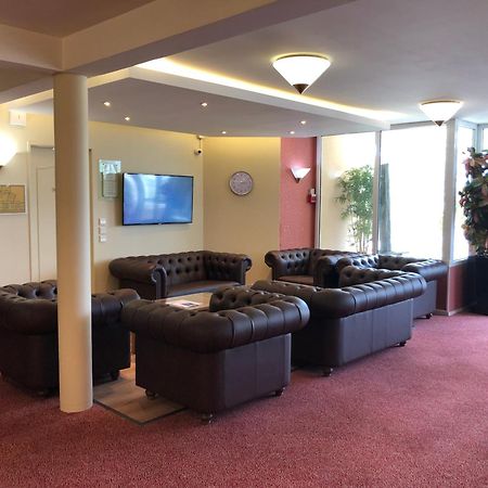 Hotel Altina Pacy-sur-Eure Екстер'єр фото