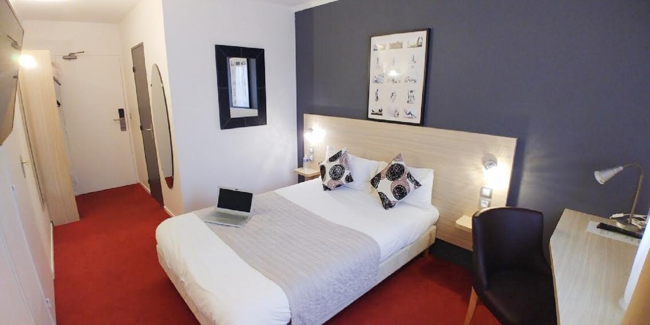 Hotel Altina Pacy-sur-Eure Екстер'єр фото