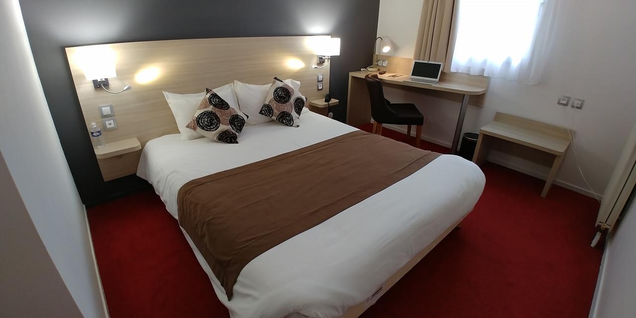Hotel Altina Pacy-sur-Eure Екстер'єр фото