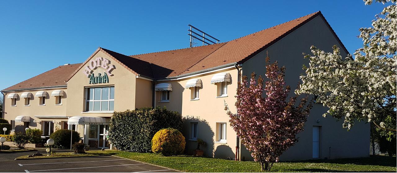 Hotel Altina Pacy-sur-Eure Екстер'єр фото