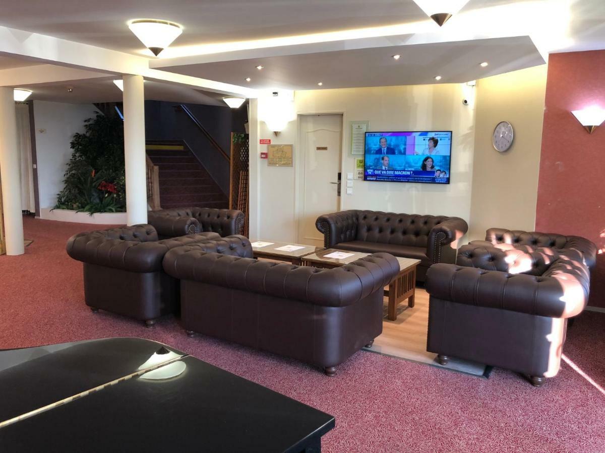Hotel Altina Pacy-sur-Eure Екстер'єр фото