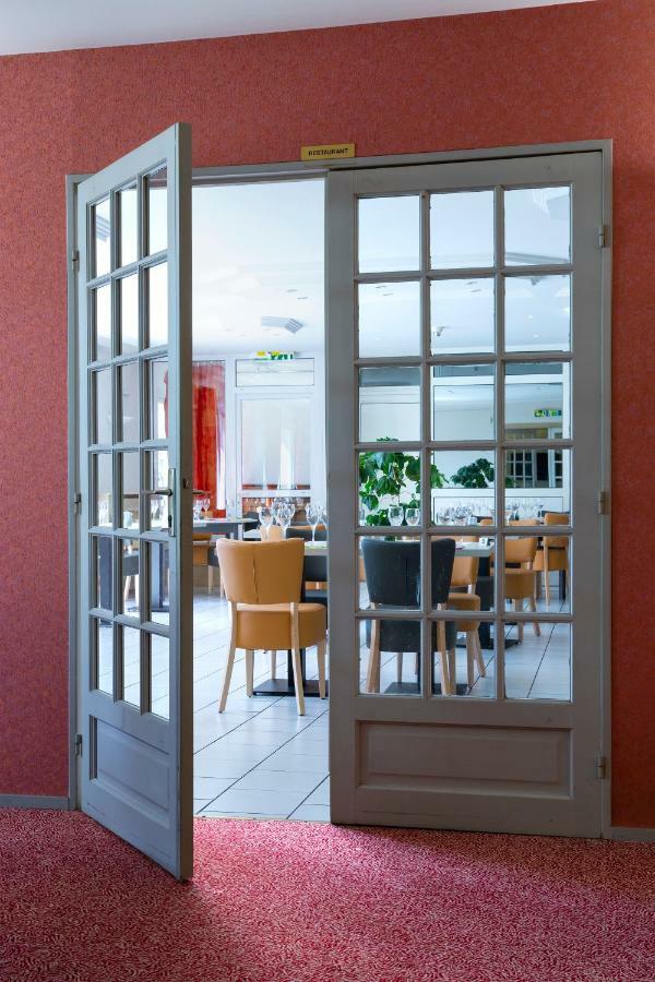 Hotel Altina Pacy-sur-Eure Екстер'єр фото