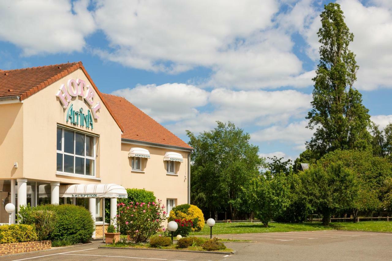 Hotel Altina Pacy-sur-Eure Екстер'єр фото