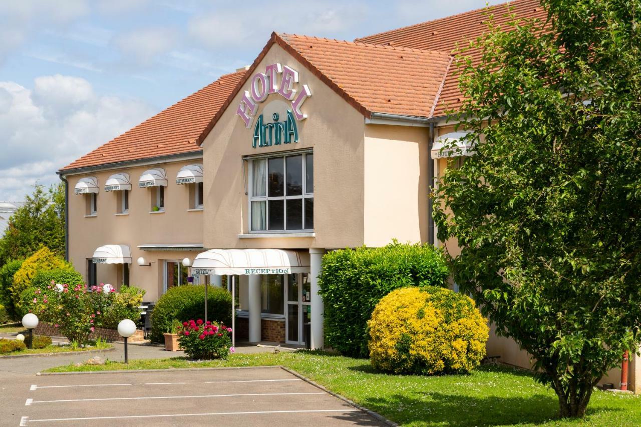 Hotel Altina Pacy-sur-Eure Екстер'єр фото